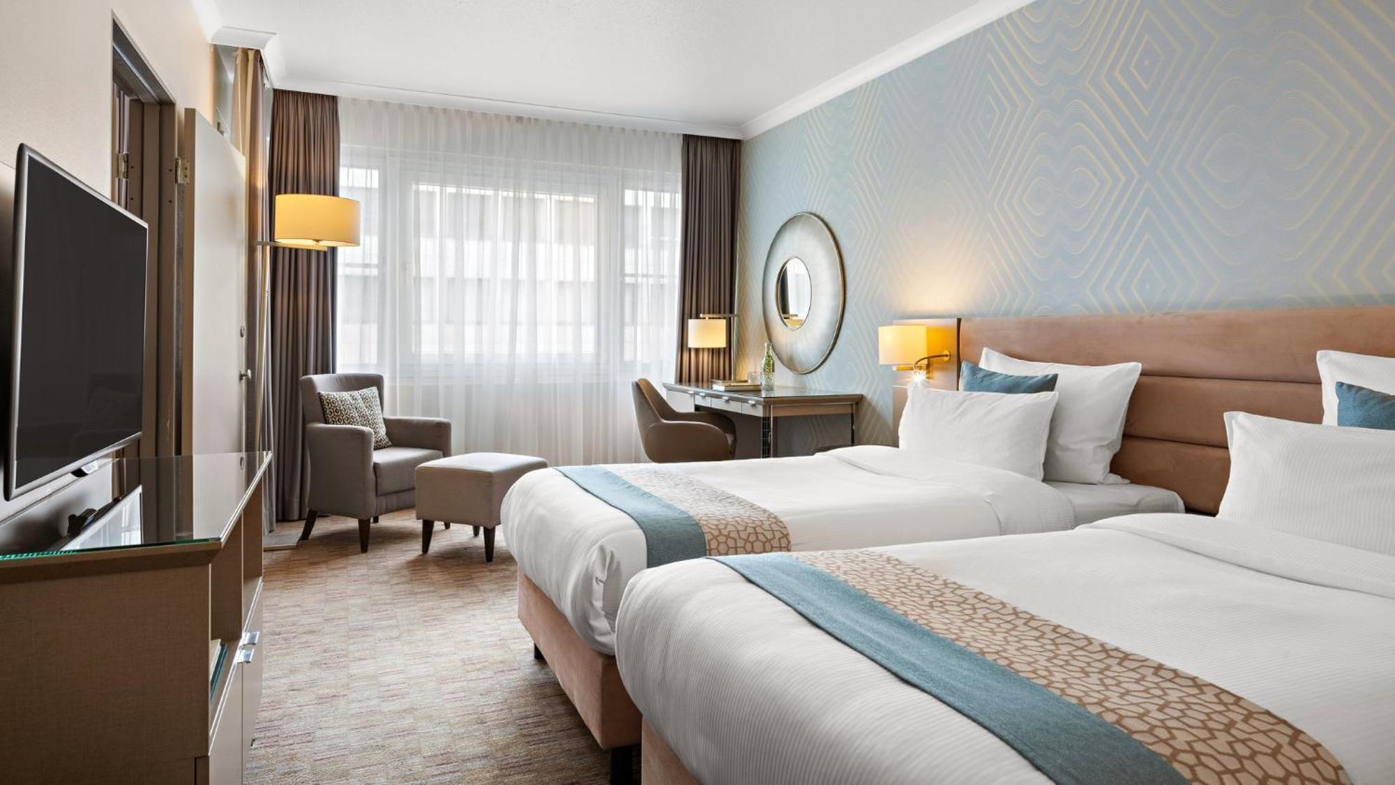 Crowne Plaza Berlin City Centre Ku'Damm By Ihg Esterno foto