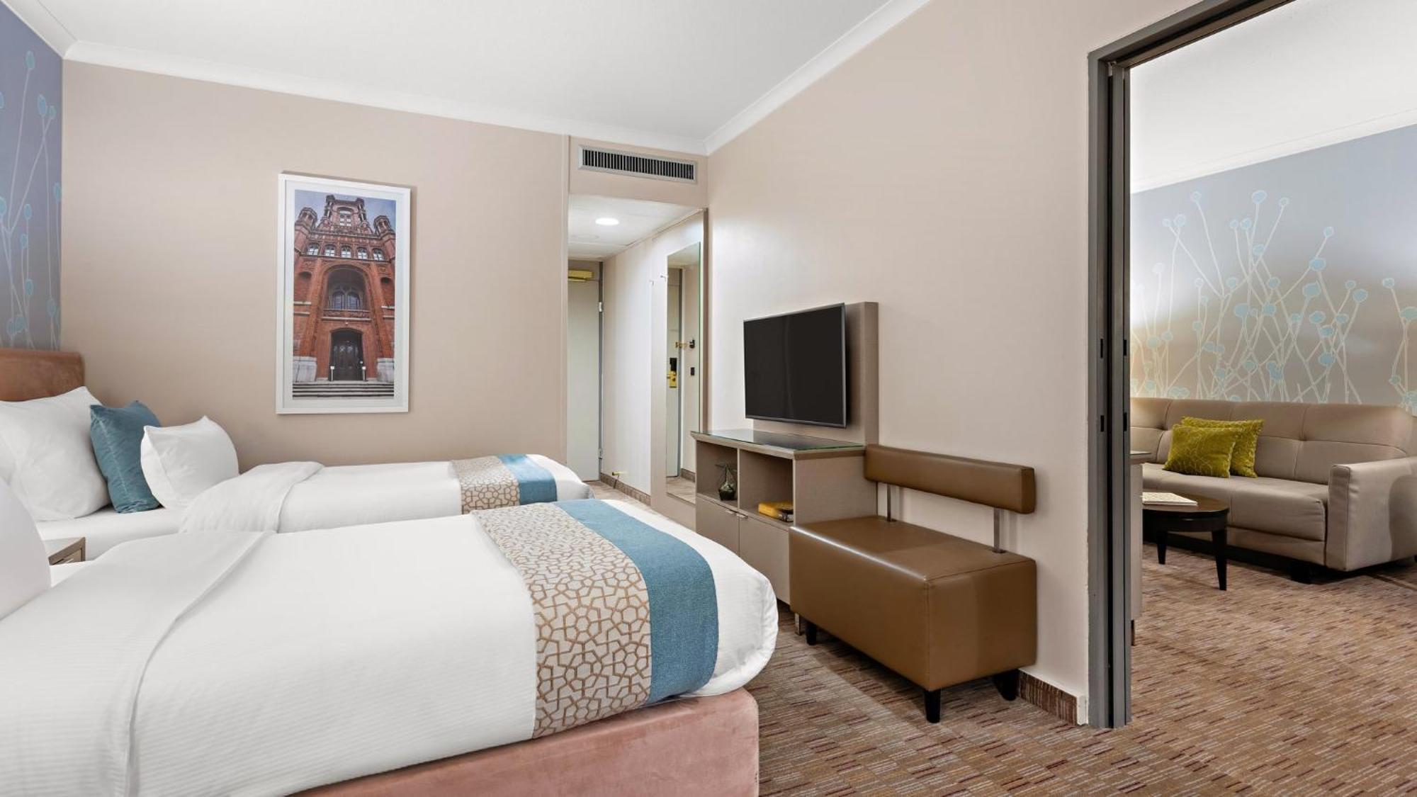 Crowne Plaza Berlin City Centre Ku'Damm By Ihg Esterno foto