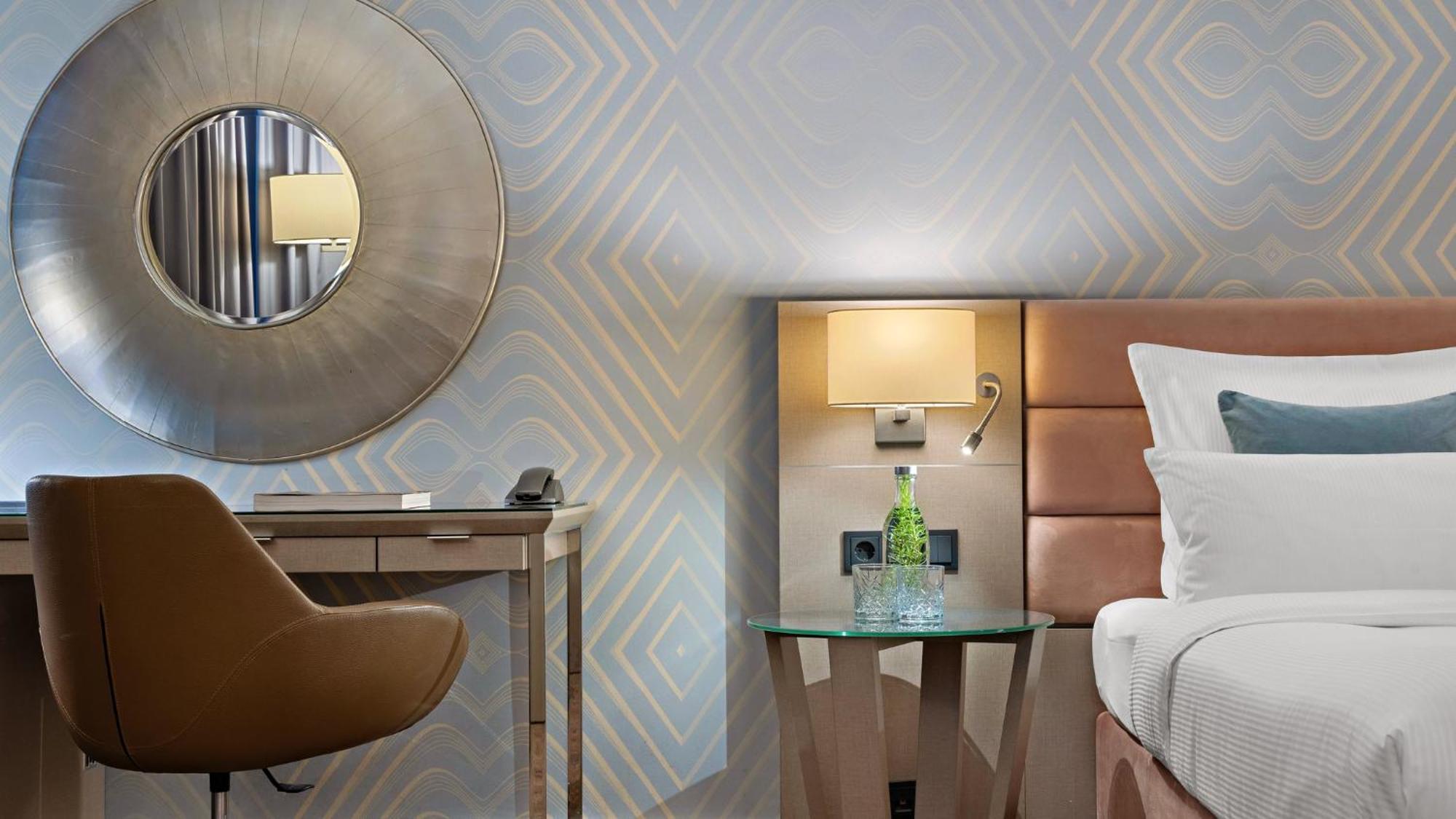 Crowne Plaza Berlin City Centre Ku'Damm By Ihg Esterno foto